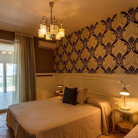 Hotel Maximilian Bardolino Pokój zdjęcie